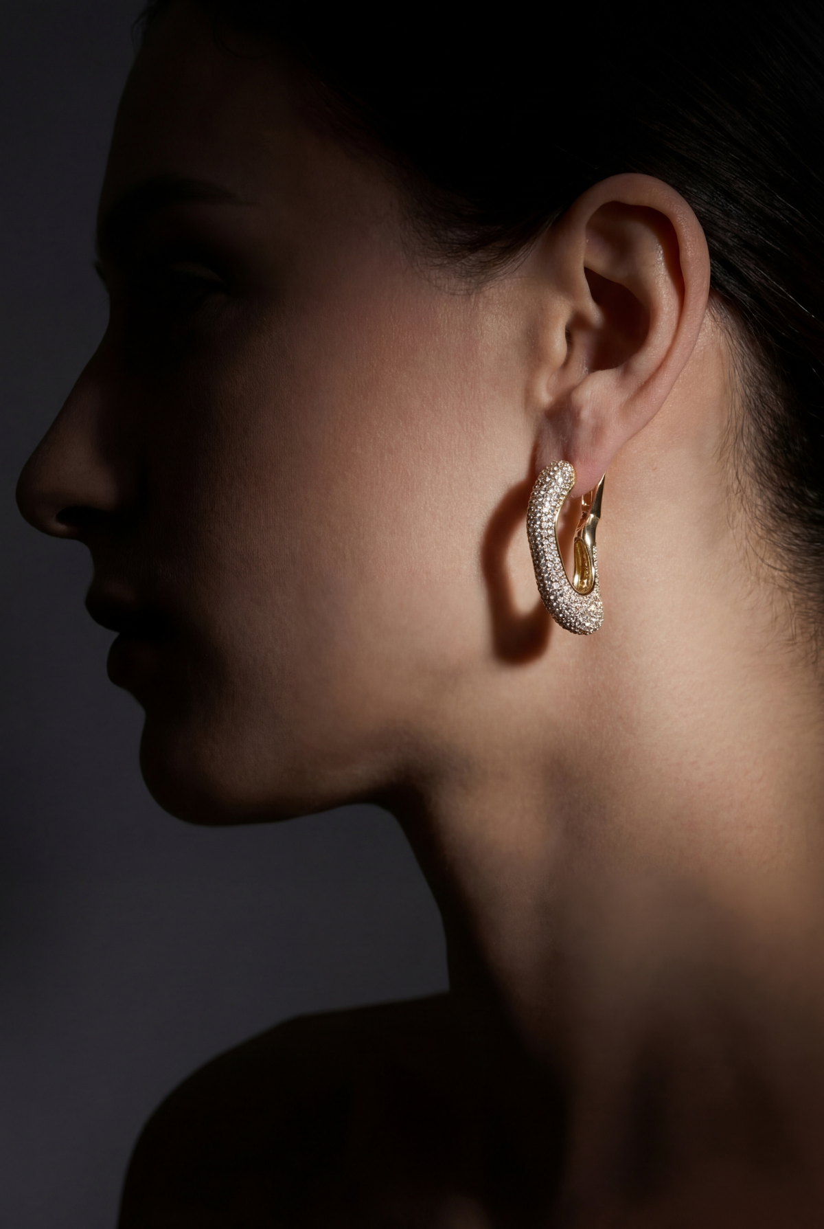Sculpted Pave CZ Gold Plated Küpe