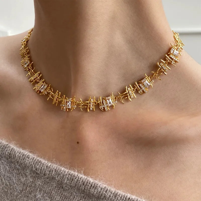 Kafes Choker Kolye